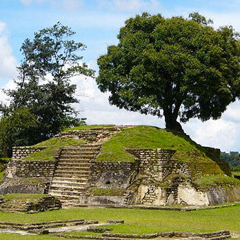 mayan ruins in iximche