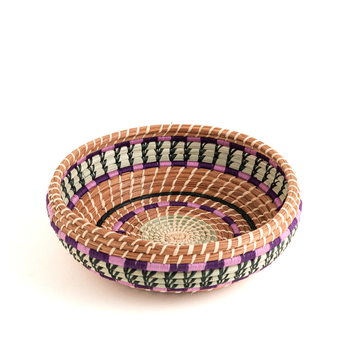 Aurora pine needle Basket