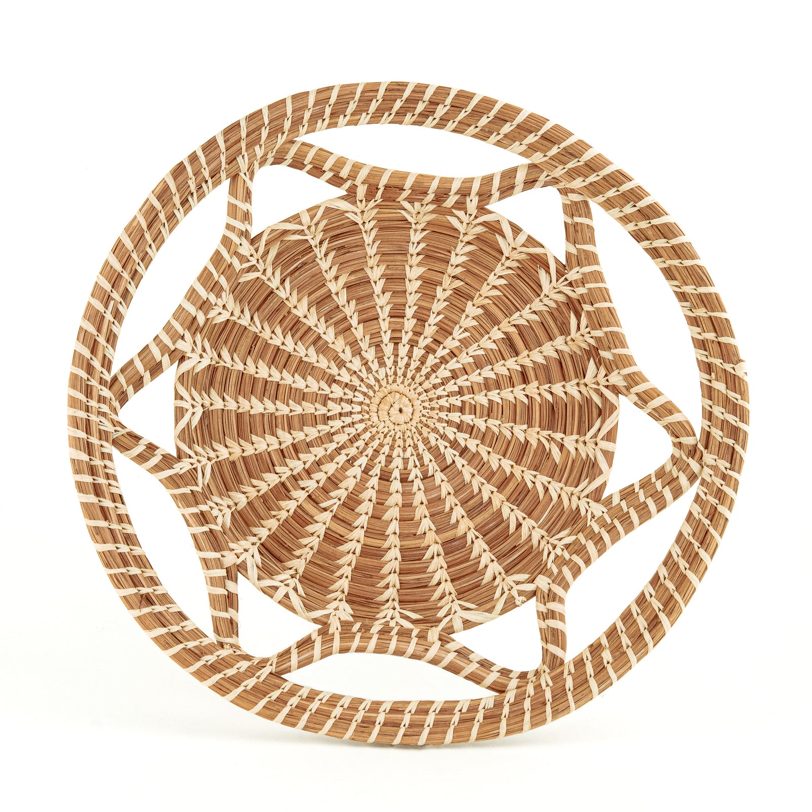 Pine Needle Basket with wavy side top view