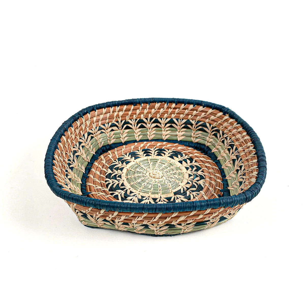 Square basket with circular center in blues and browns alt view