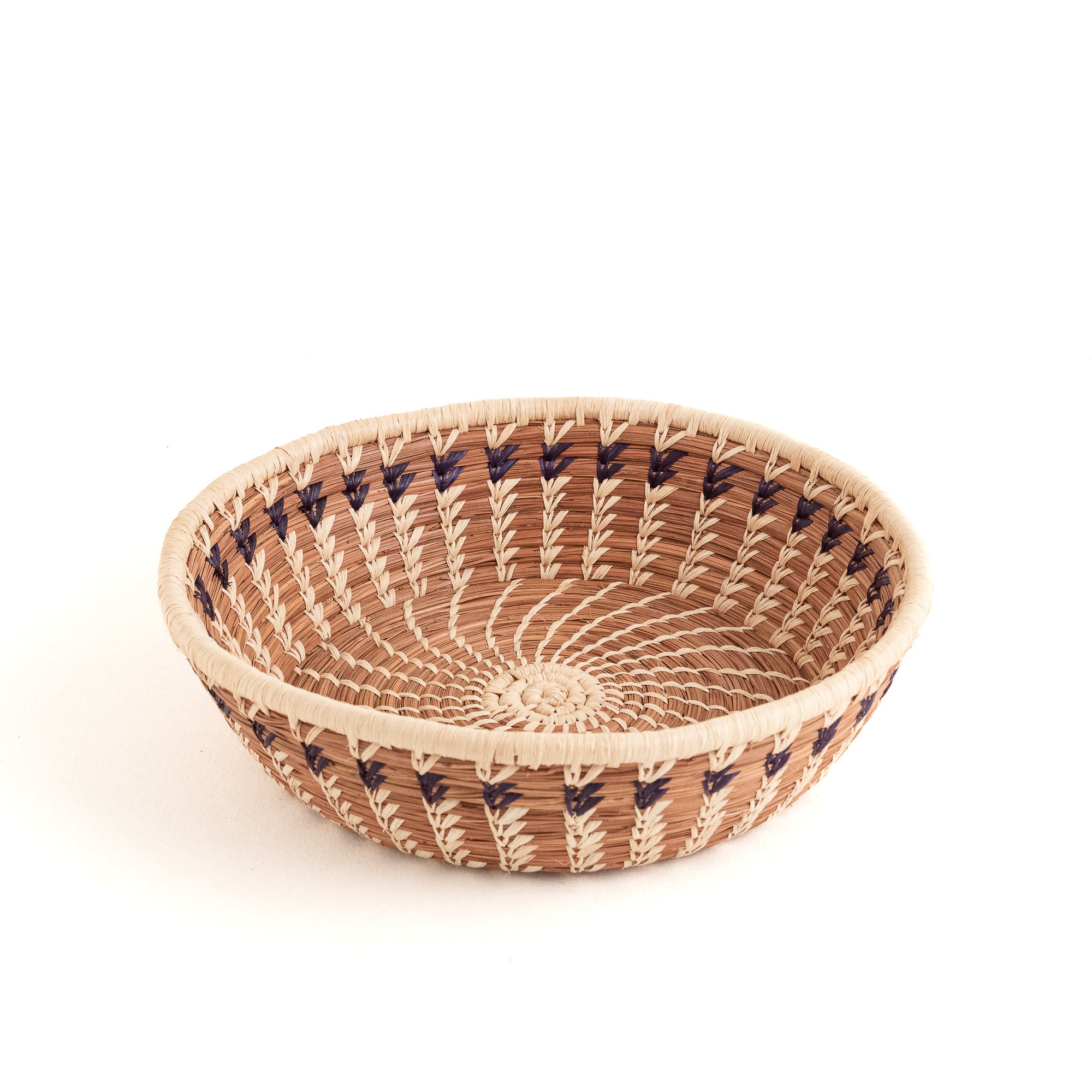 Elida pine needle basket