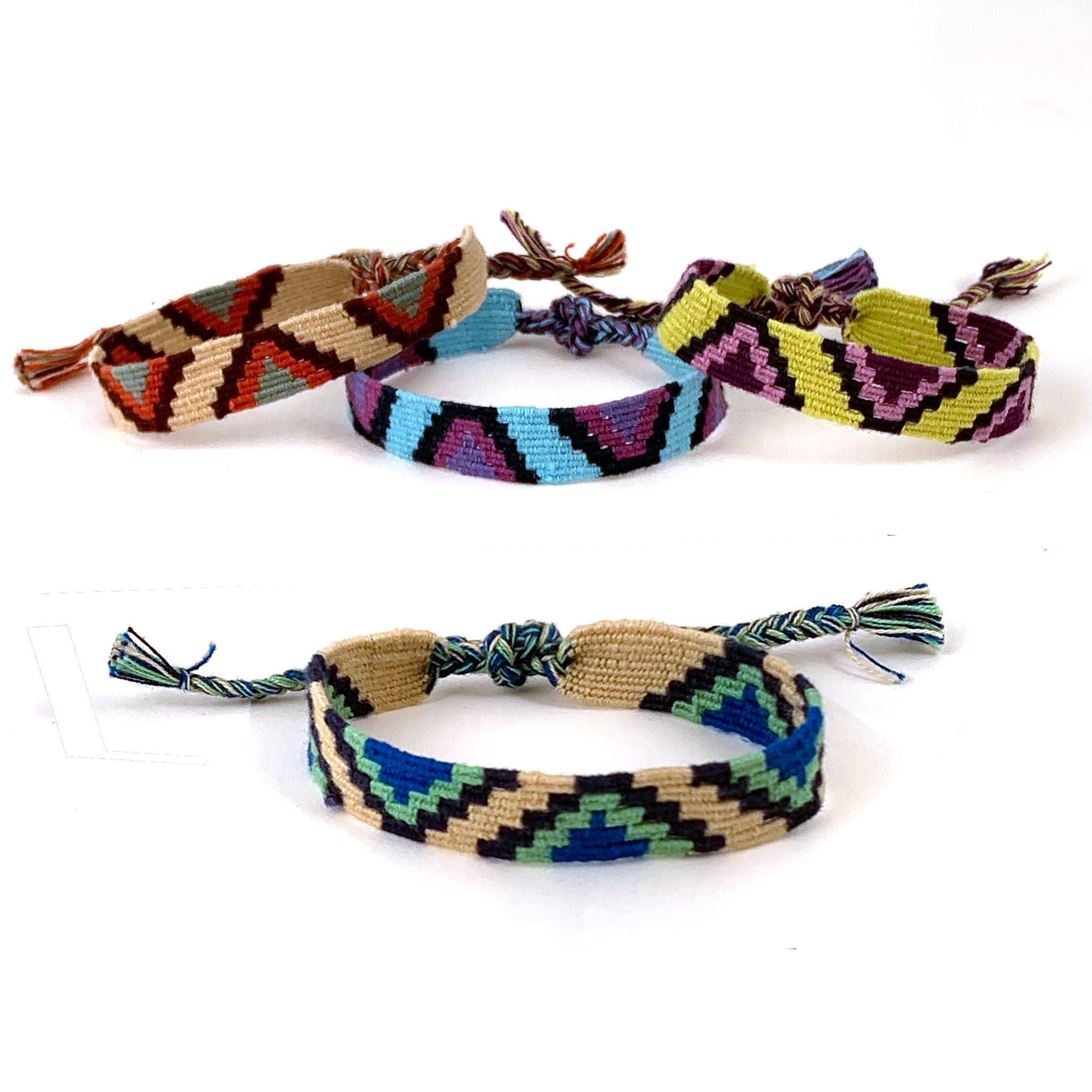 Traditional Friendship Bracelet | Fair Trade Bracelet Handmade in Guatemala  - Mayan Hands